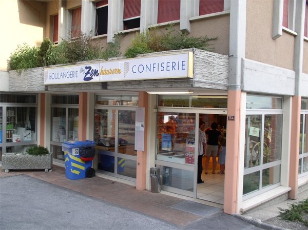 Magasin l'Abeille à Grône